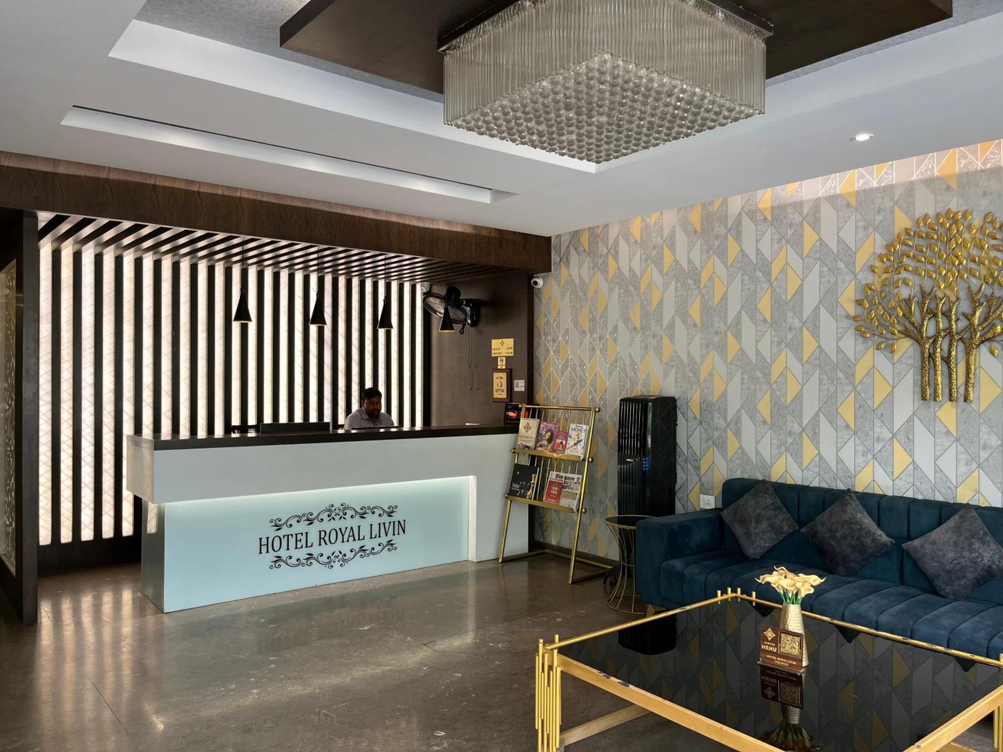 Hotel Royal Livin Варанаси Екстериор снимка